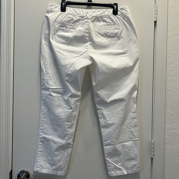 Gap "Khakis by Gap" Size 8R Light Khaki Twill Capri - Picture 7 of 7